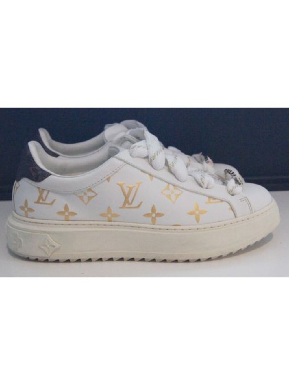 Louis Vuitton Time Out sneakers